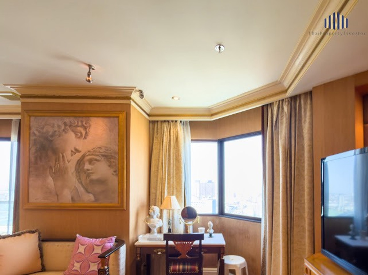 For SaleCondoRama3 (Riverside),Satupadit : Large unit on the 33rd floor, beautifully and luxuriously decorated, great value with Chao Phraya River view! Condo for sale at Salintara Condominium Rama 3, size 225.31 sq.m., near Terminal 21 Rama 3. Urgent sale.