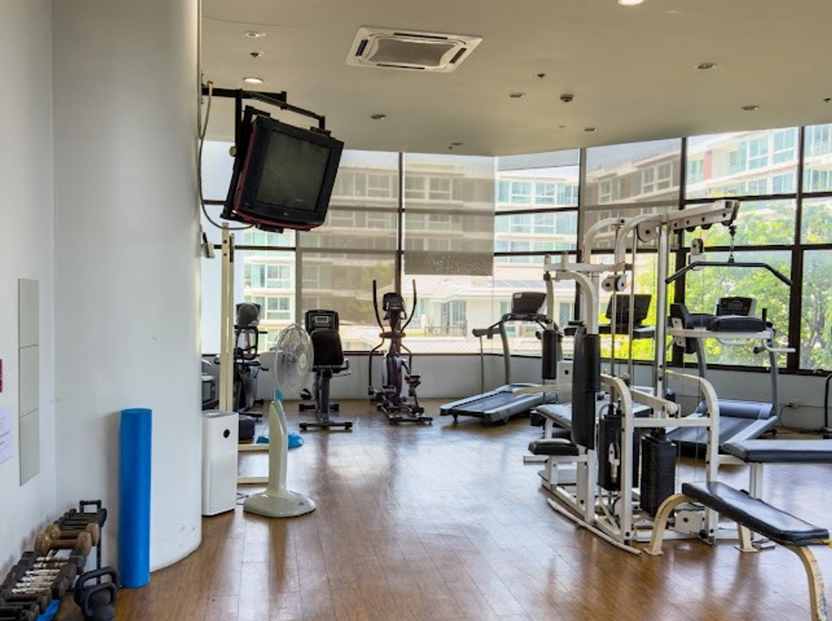 For SaleCondoRama3 (Riverside),Satupadit : Large unit on the 33rd floor, beautifully and luxuriously decorated, great value with Chao Phraya River view! Condo for sale at Salintara Condominium Rama 3, size 225.31 sq.m., near Terminal 21 Rama 3. Urgent sale.