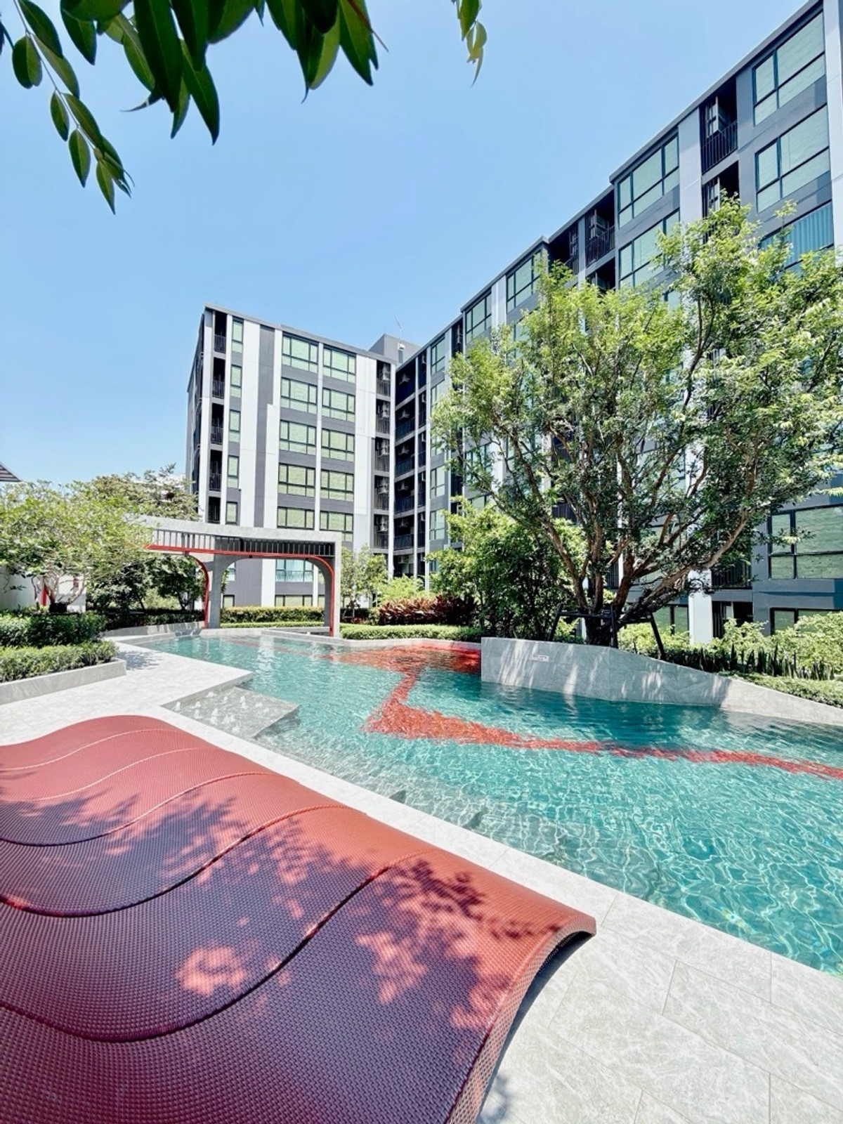 ขายคอนโดรัชดา ห้วยขวาง : 𝐌𝐀𝐑𝐎𝐎𝐍 𝐑𝐀𝐓𝐂𝐇𝐀𝐃𝐀 𝟑𝟐 𝐅𝐑𝐄𝐄 เงินดาวน์ 𝟎 บาท ผ่อนสบายๆ 𝟔,𝟗𝟎𝟎/เดือน ห้องใหม่ จากโครงการ ฟรีทึกค่าใช่จ่าย พร้อมเข้าอยู่ 