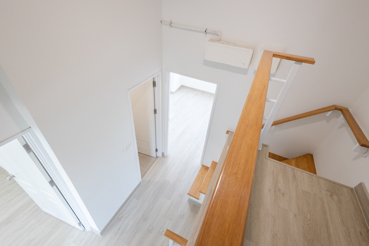 ขายทาวน์โฮมลาดกระบัง สุวรรณภูมิ : 🏡 ทาวน์โฮมหลังมุม ทำเลดีในโครงการ Golden Town3 บางนา–สวนหลวง