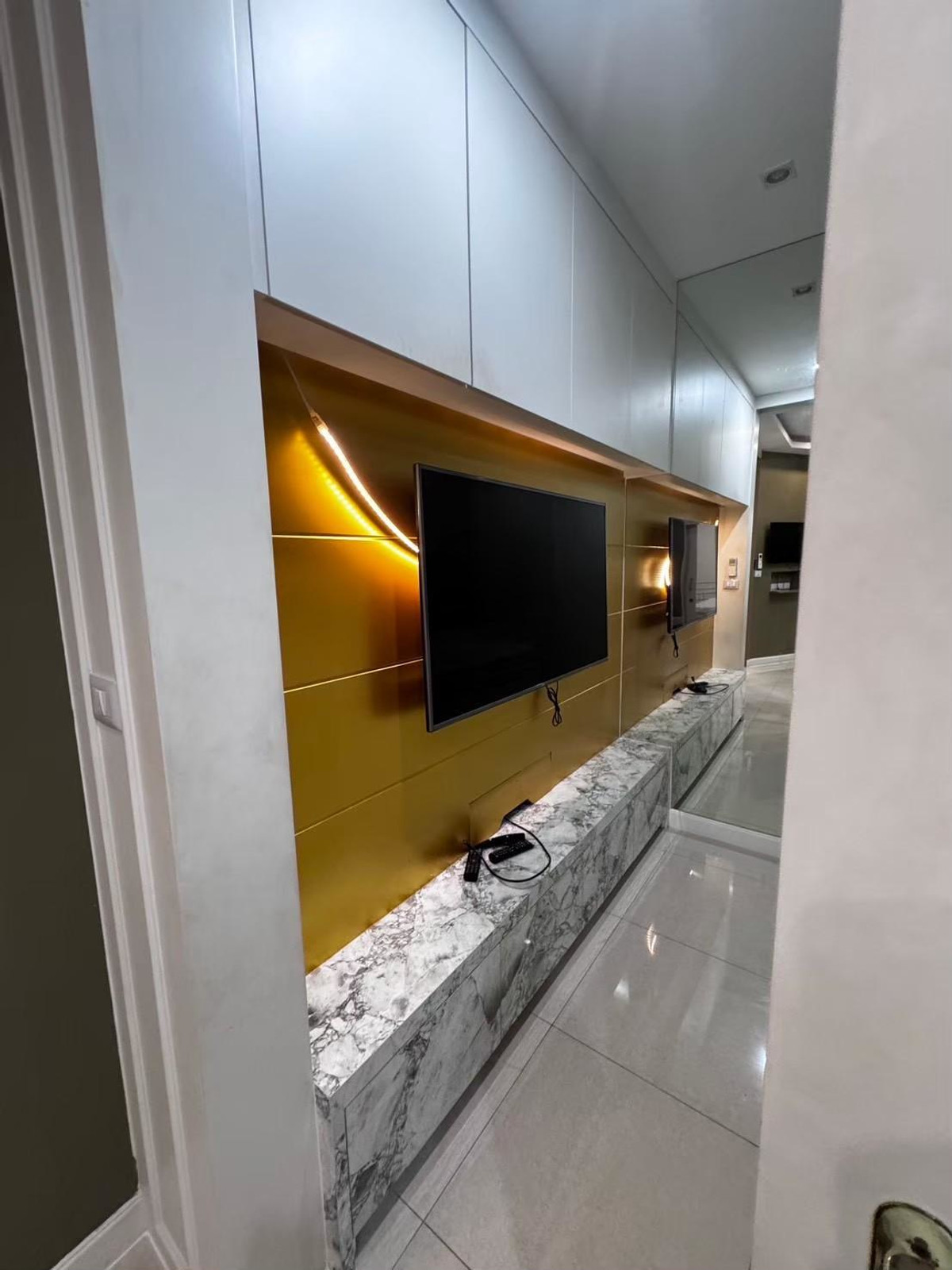 For SaleShop HousePhutthamonthon, Salaya : Commercial building for sale, Chinatown Salaya, near Central, Borommaratchachonnani Rd., decorated, ready to move in and operate.