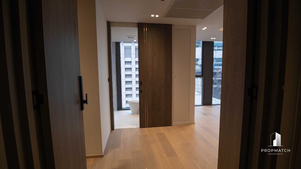 For SaleCondoWitthayu, Chidlom, Langsuan, Ploenchit : Luxury Freehold Residence | Spacious 118 Sq.m. | Prime Langsuan Tel.0984628898