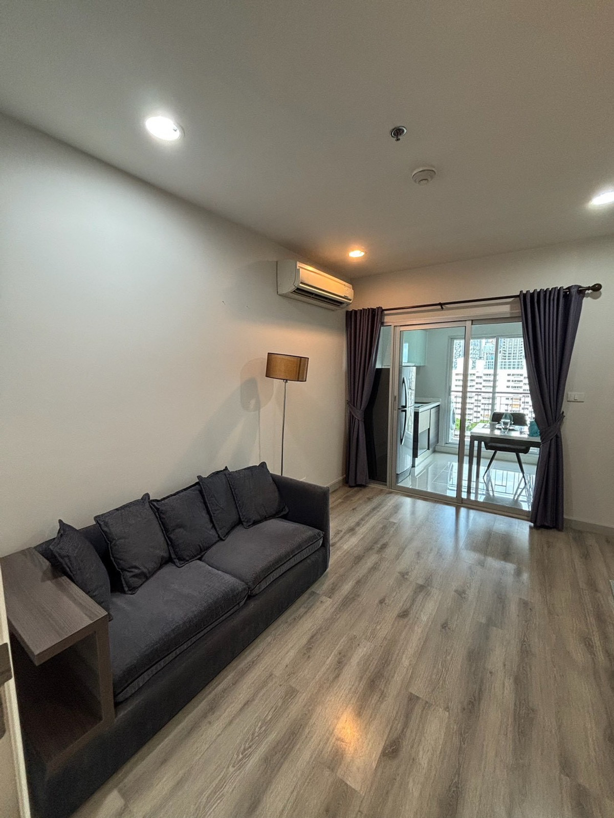 For RentCondoSathorn, Narathiwat : For Rent 🔥 Centric Sathorn - Saint Louis 🔥 Fully furnished with appliances, near BTS Saint Louis.