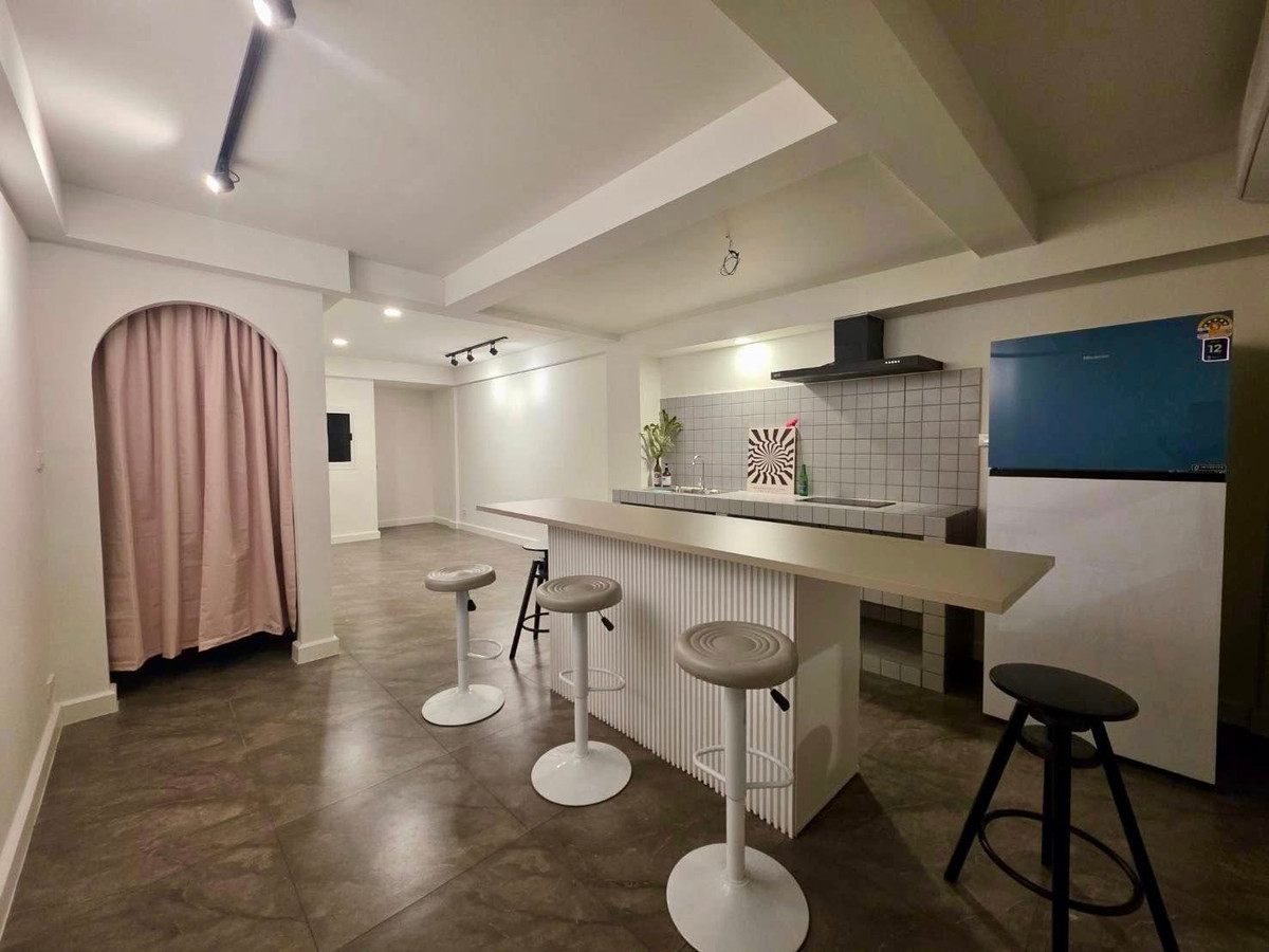 ให้เช่าทาวน์โฮมโชคชัย4 ลาดพร้าว71 : RH031026 ให้เช่า ทาวน์เฮาส์ 2 ชั้น รีโนเวทใหม่ ย่าน ลาดพร้าว เฟอร์นิเจอร์ครบ