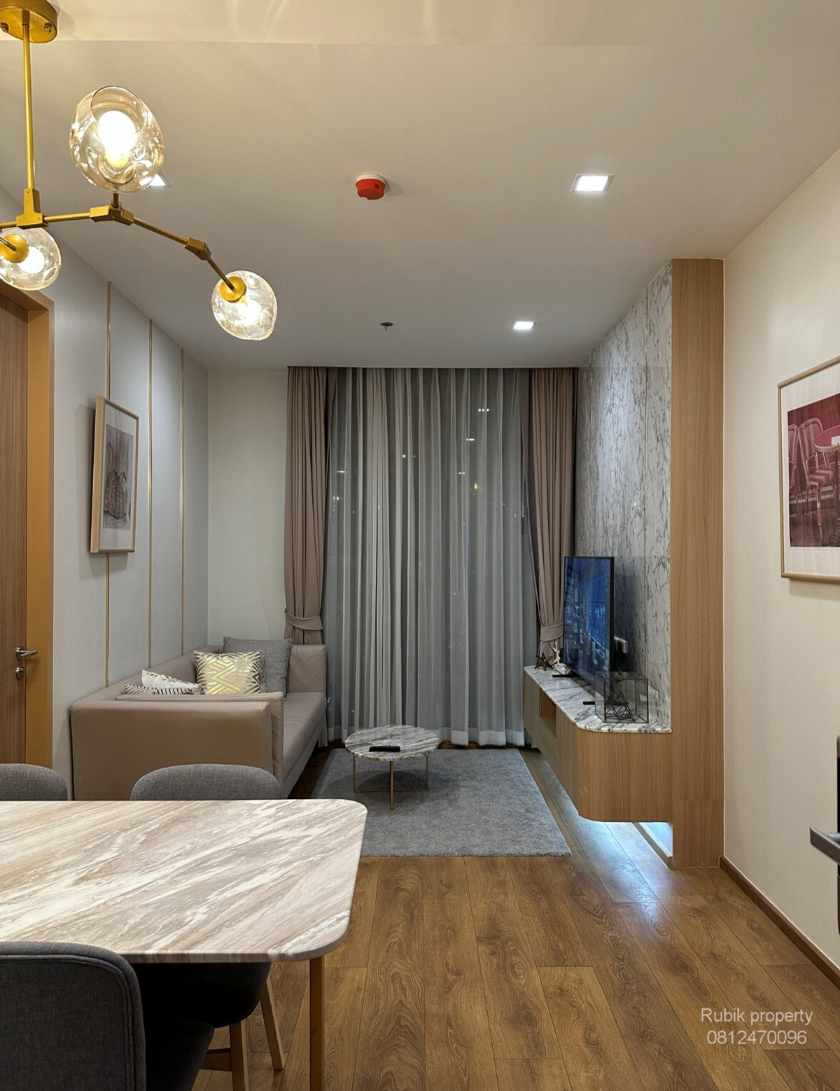 CondoSukhumvit, Asoke, Thonglor : 📣 Luxury condo for sale Noble BE33 | Condo in prime location in the middle of Sukhumvit with tenants, immediate income after transfer! RB1739