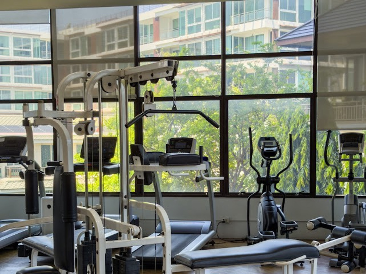 For SaleCondoRama3 (Riverside),Satupadit : Large unit on the 33rd floor, beautifully and luxuriously decorated, great value with Chao Phraya River view! Condo for sale at Salintara Condominium Rama 3, size 225.31 sq.m., near Terminal 21 Rama 3. Urgent sale.