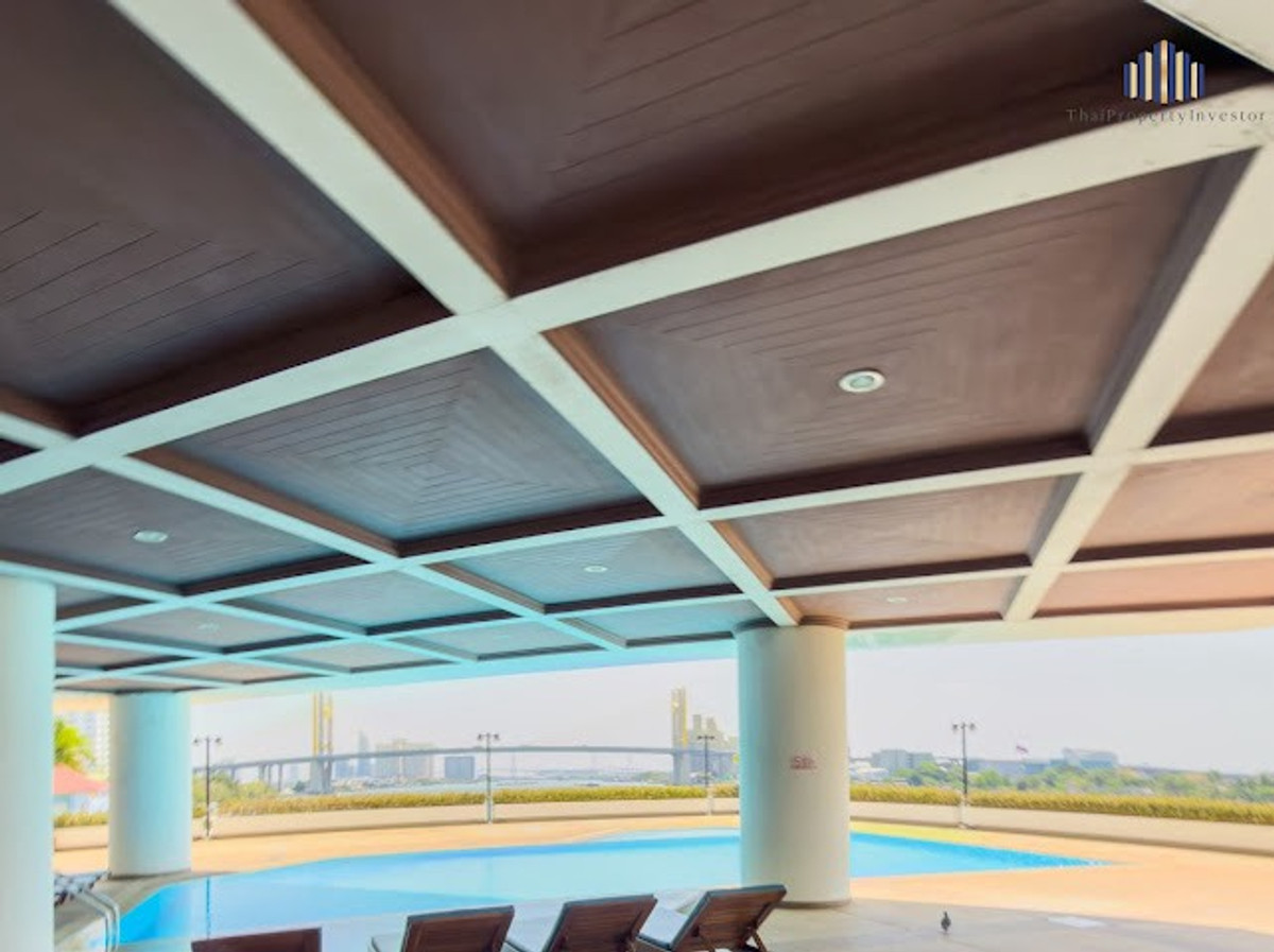 For SaleCondoRama3 (Riverside),Satupadit : Large unit on the 33rd floor, beautifully and luxuriously decorated, great value with Chao Phraya River view! Condo for sale at Salintara Condominium Rama 3, size 225.31 sq.m., near Terminal 21 Rama 3. Urgent sale.