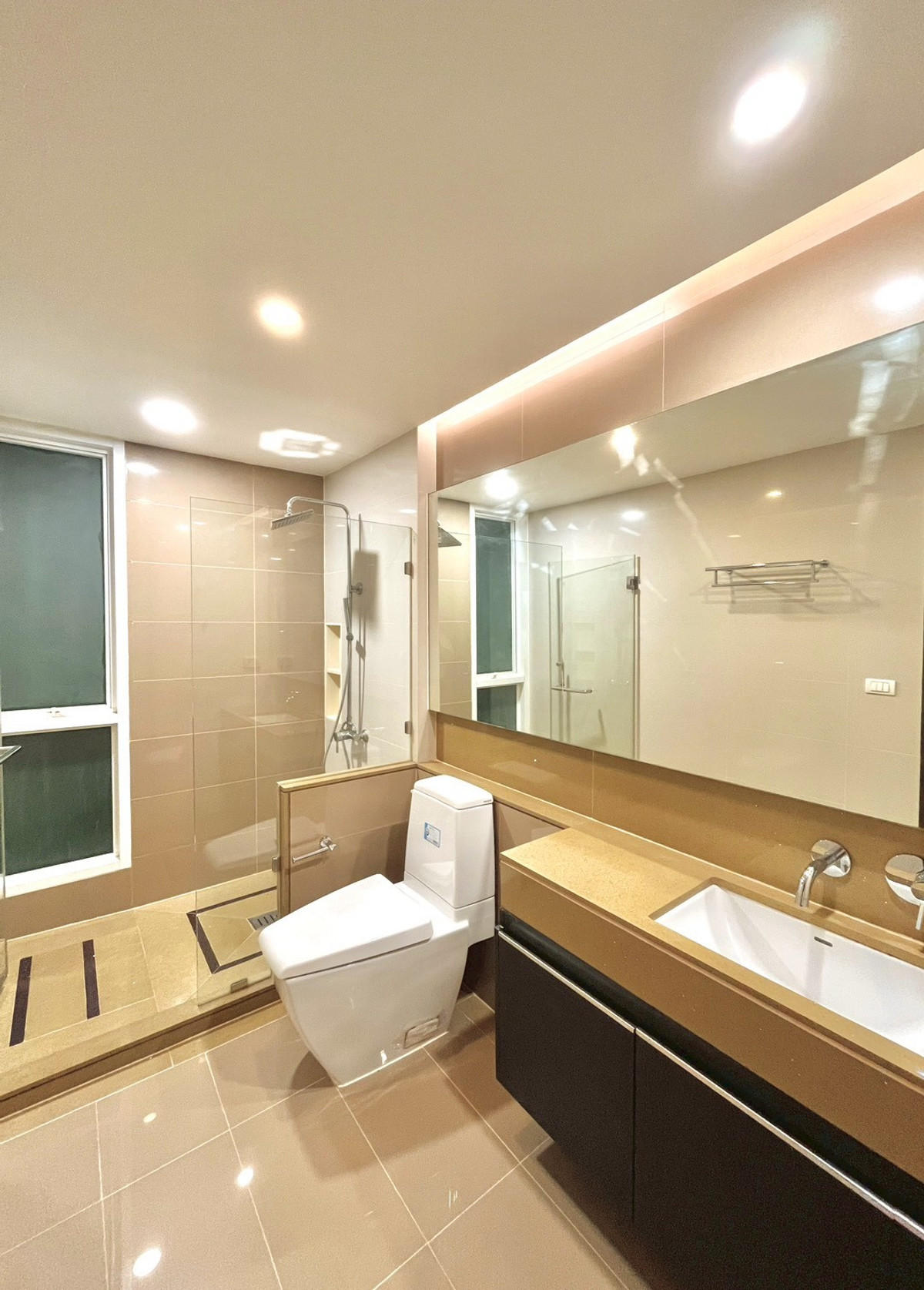 For RentCondoRatchathewi,Phayathai : 🏢 Condo for rent The Address Pathumwan