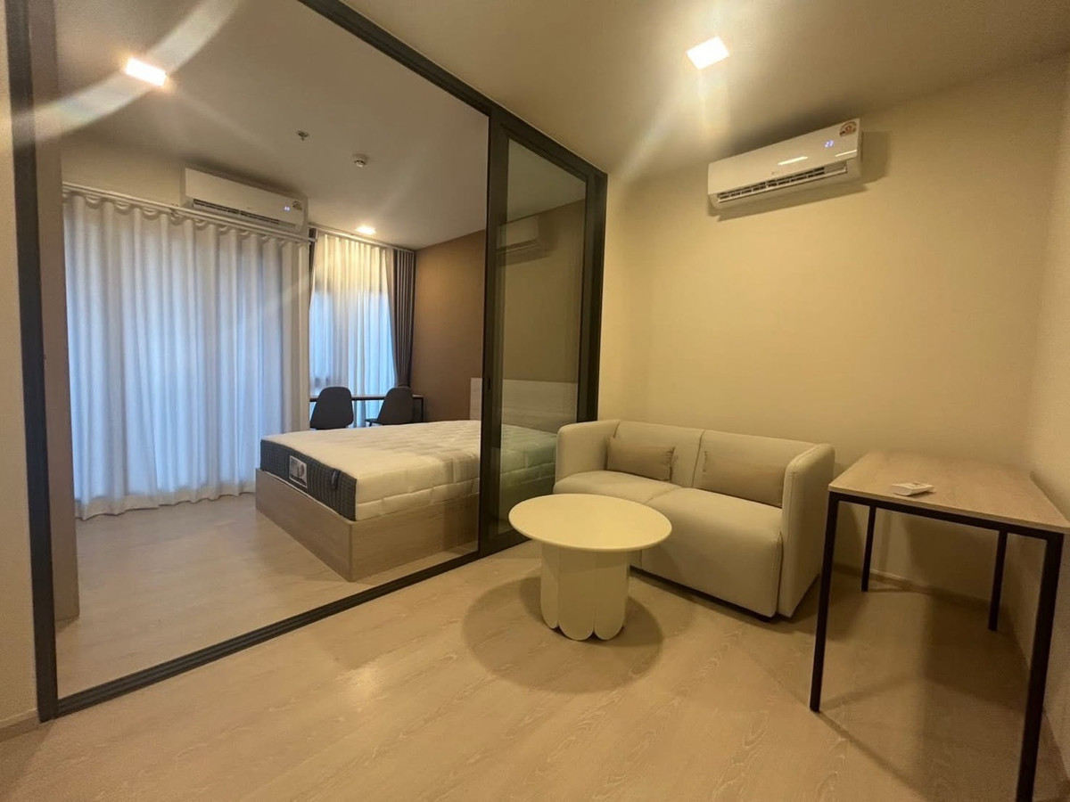For RentCondoWongwianyai, Charoennakor : Condo for rent Flo by Sansiri
