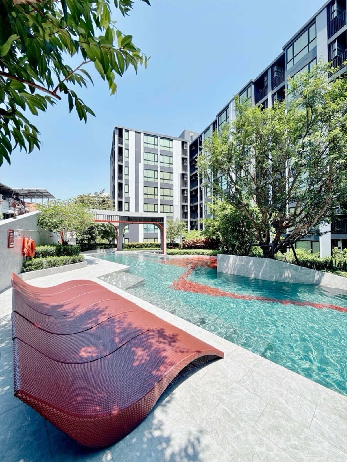 ขายคอนโดรัชดา ห้วยขวาง : 𝐌𝐀𝐑𝐎𝐎𝐍 𝐑𝐀𝐓𝐂𝐇𝐀𝐃𝐀 𝟑𝟐 𝐅𝐑𝐄𝐄 เงินดาวน์ 𝟎 บาท ผ่อนสบายๆ 𝟔,𝟗𝟎𝟎/เดือน ห้องใหม่ จากโครงการ ฟรีทึกค่าใช่จ่าย พร้อมเข้าอยู่ 