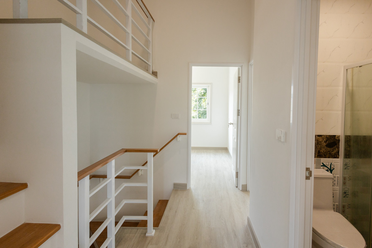 ขายทาวน์โฮมลาดกระบัง สุวรรณภูมิ : รับเข้ามาอีก 1 หลัง เตรียมรีโนเวทใหม่ทั้งหลัง ✨ 🏡 ทาวน์โฮมหลังมุม ทำเลดีในโครงการ Golden Town บางนา–สวนหลวง