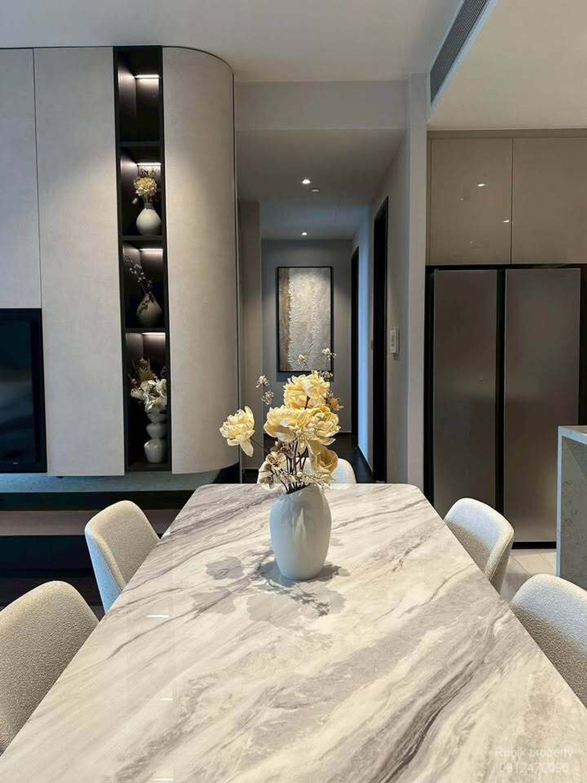 CondoSukhumvit, Asoke, Thonglor : 📣 LAVIQ Sukhumvit 57 — Luxury Condo | Corner Unit | Ready to Move In RB1740