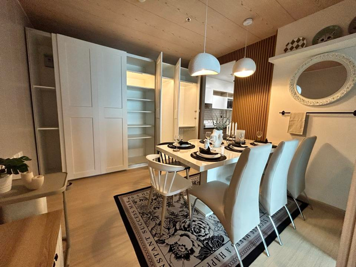 For RentCondoRama9, Petchburi, RCA : Condo for rent, 3 bedrooms, near MRT Rama 9: Suplalai Veranda Rama 9 project, very beautifully decorated, ready to move in, only 100k!!