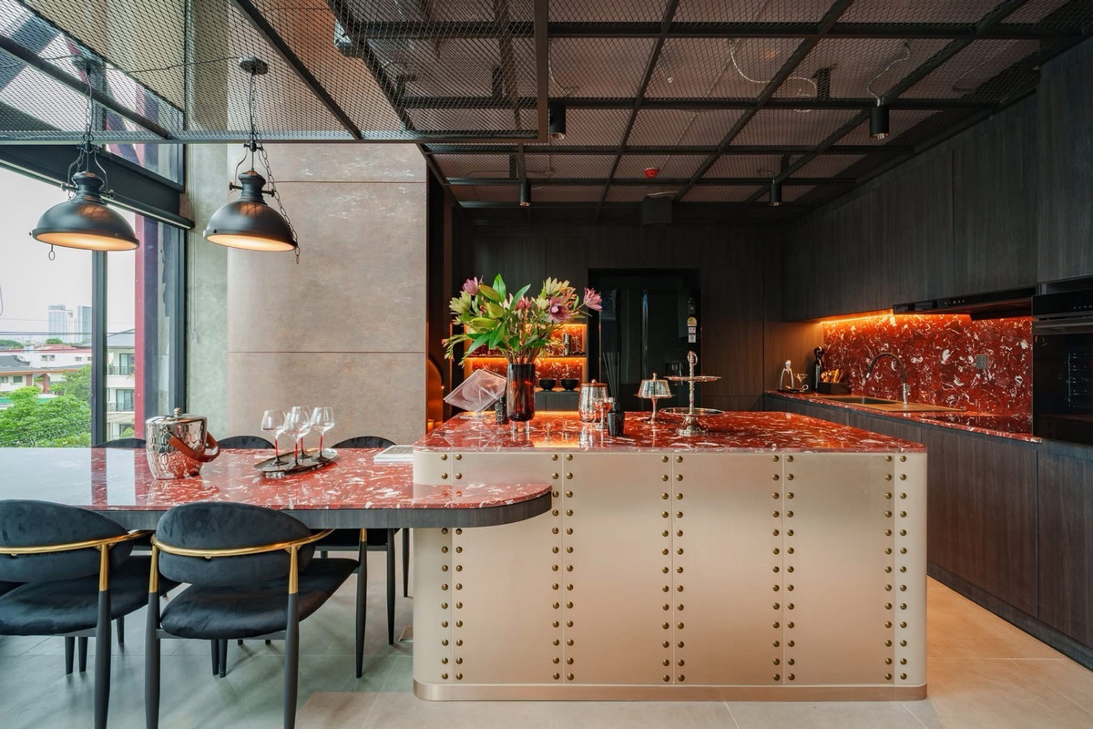 ขายคอนโดรัชดา ห้วยขวาง : 𝐌𝐀𝐑𝐎𝐎𝐍 𝐑𝐀𝐓𝐂𝐇𝐀𝐃𝐀 𝟑𝟐 𝐅𝐑𝐄𝐄 เงินดาวน์ 𝟎 บาท ผ่อนสบายๆ 𝟔,𝟗𝟎𝟎/เดือน ห้องใหม่ จากโครงการ ฟรีทึกค่าใช่จ่าย พร้อมเข้าอยู่ 