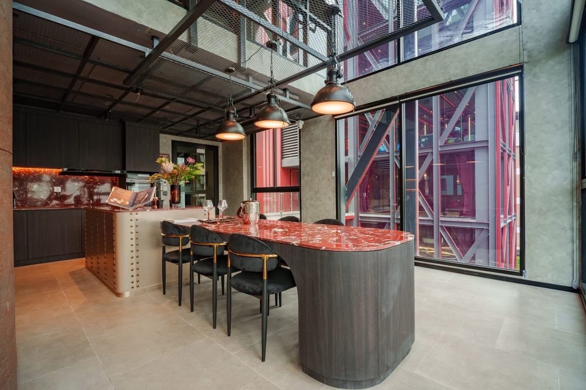 ขายคอนโดรัชดา ห้วยขวาง : 𝐌𝐀𝐑𝐎𝐎𝐍 𝐑𝐀𝐓𝐂𝐇𝐀𝐃𝐀 𝟑𝟐 𝐅𝐑𝐄𝐄 เงินดาวน์ 𝟎 บาท ผ่อนสบายๆ 𝟔,𝟗𝟎𝟎/เดือน ห้องใหม่ จากโครงการ ฟรีทึกค่าใช่จ่าย พร้อมเข้าอยู่ 