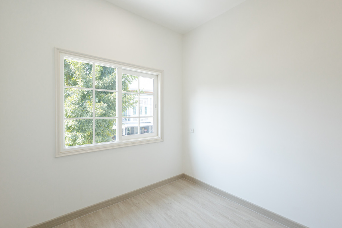 ขายทาวน์โฮมลาดกระบัง สุวรรณภูมิ : 🏡 ทาวน์โฮมหลังมุม ทำเลดีในโครงการ Golden Town3 บางนา–สวนหลวง