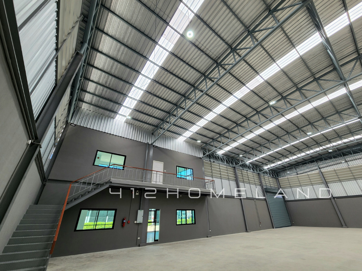 WarehouseSamut Prakan,Samrong : For sale, for rent, new warehouse, modern design, 729 sq m, area 1-0-18.7 rai, Bang Phli, water and electricity ready, large cars can enter, easy to travel.