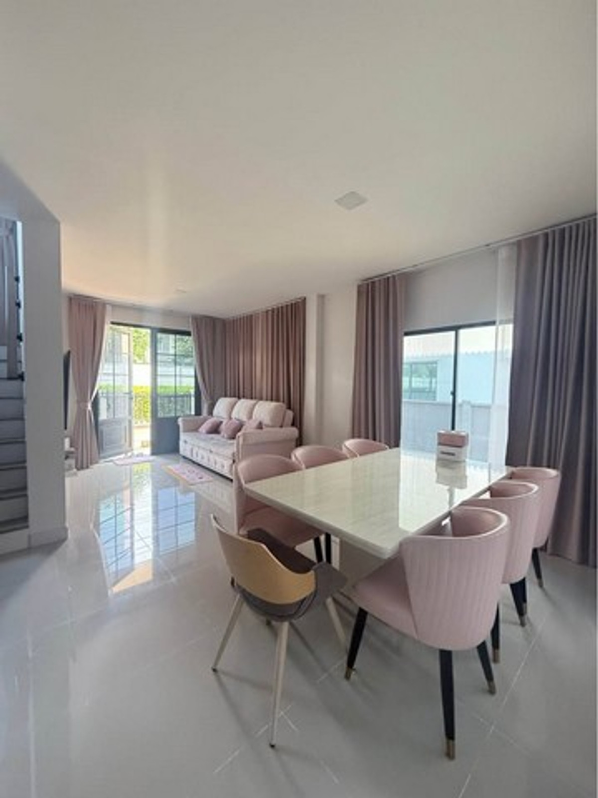 For RentPathum Thani,Rangsit, Thammasat : HR3266 2-story semi-detached house for rent, Grande Pleno project, Phahon - Vibhavadi, beautiful house, ready to move in. Complete furniture and electrical appliances