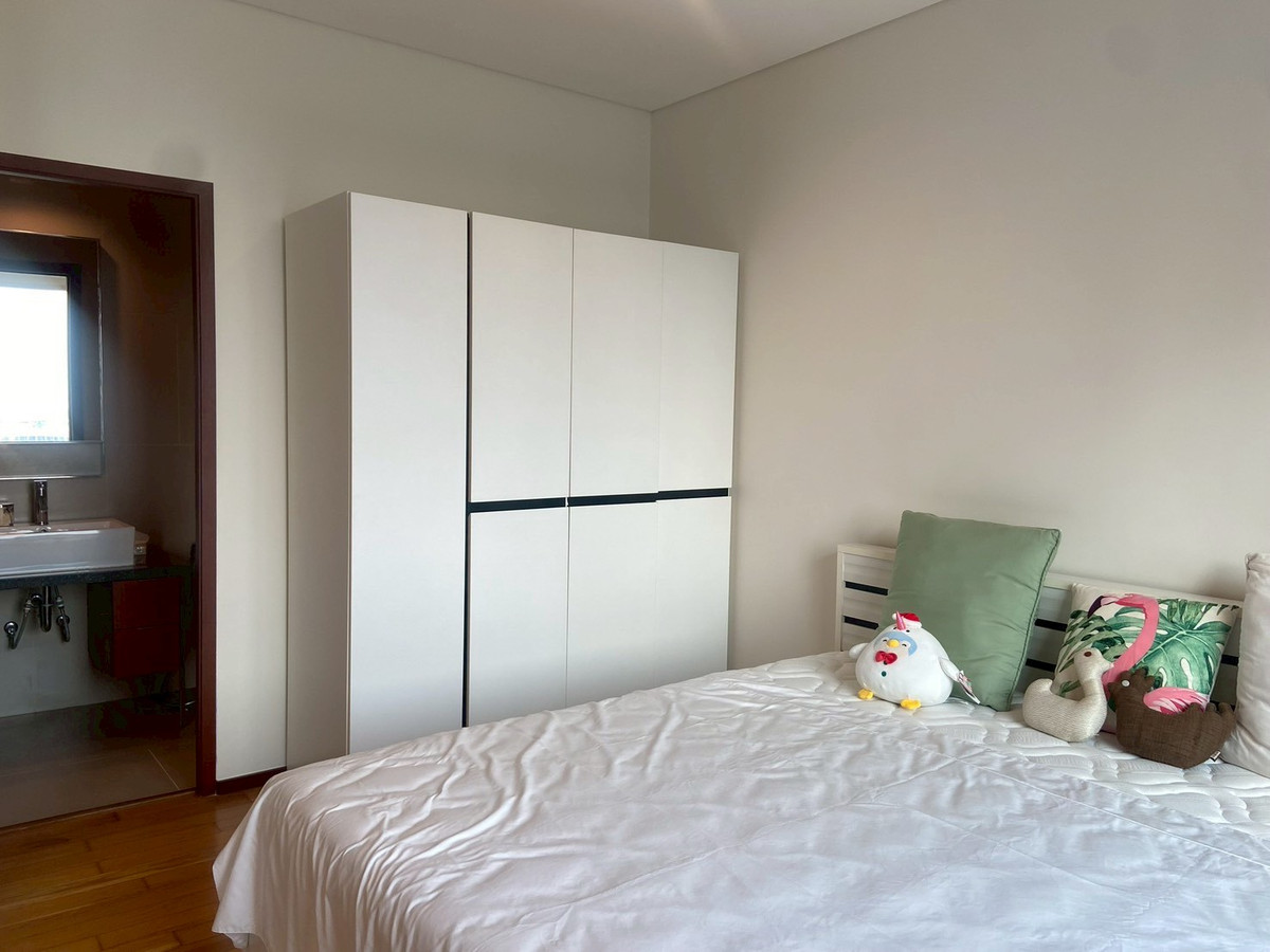 For RentCondoWongwianyai, Charoennakor : (For rent) Condo Villa Sathorn, studio room 40 sq m, fully furnished + electrical appliances. Ready to move in ㅡ next to 🚆BTS Krung Thonburi