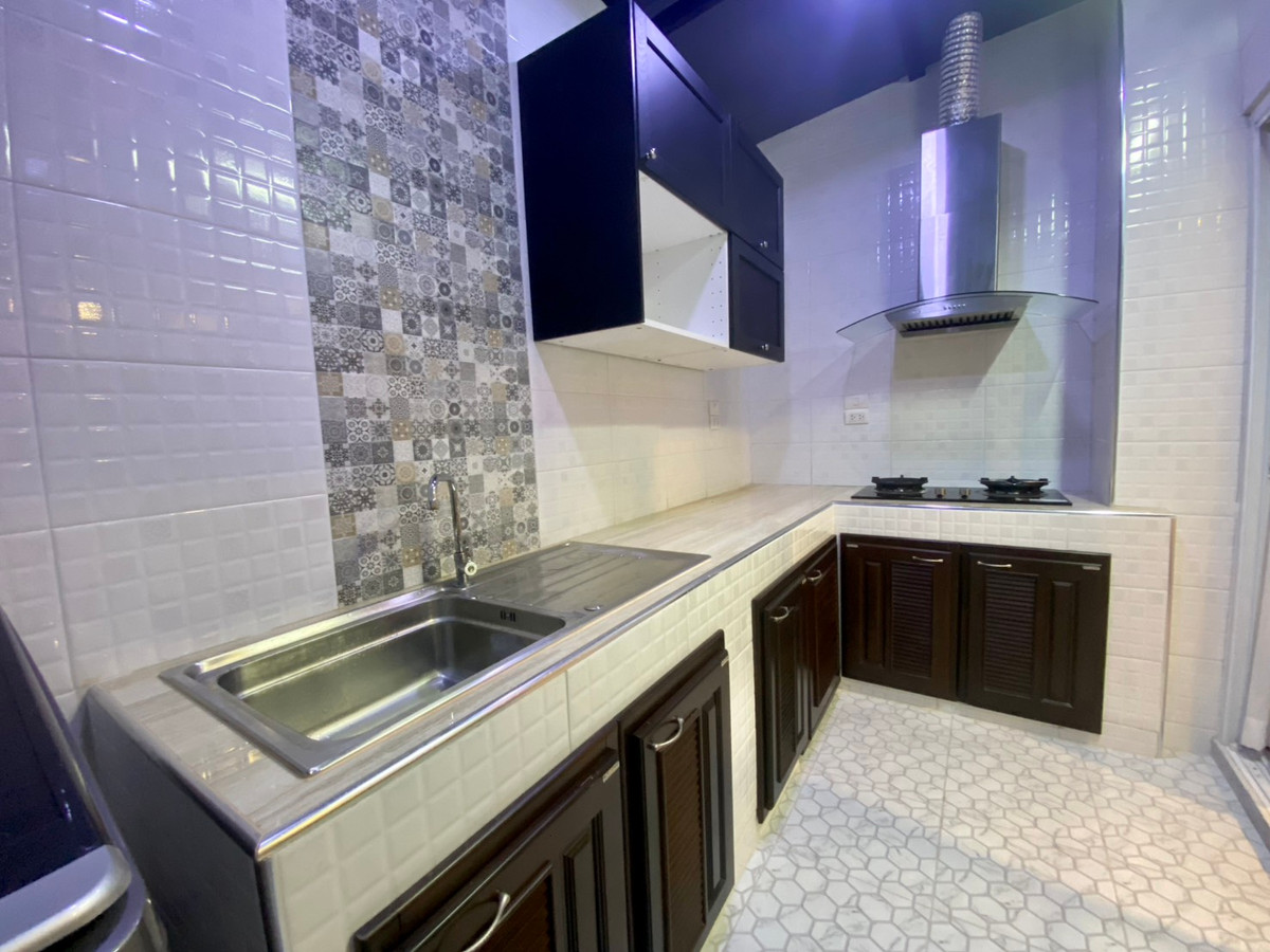 ให้เช่าทาวน์โฮมบางนา แบริ่ง ลาซาล : ให้เช่า ทาวน์โฮมใหม่ ใกล้เมกะบางนา โครงการ อินดี้ 4 บางนา กม.7 (Rt-01)