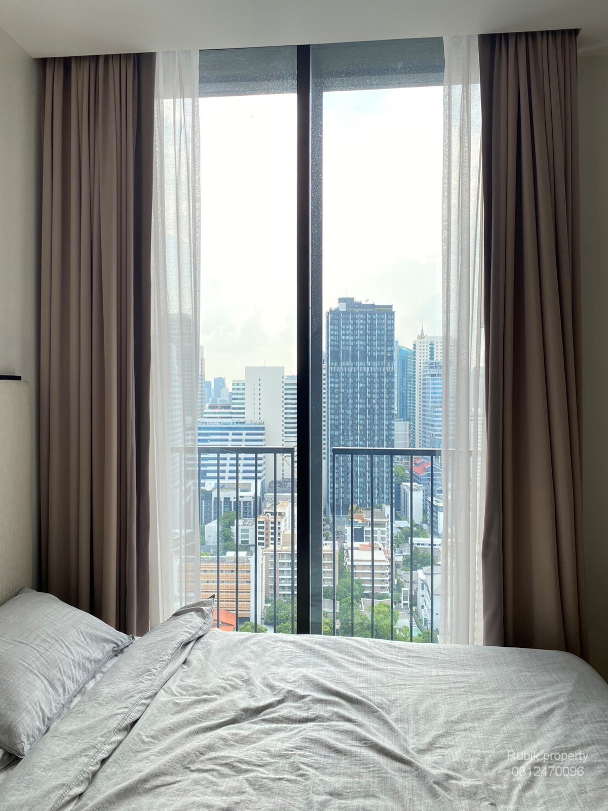 CondoSukhumvit, Asoke, Thonglor : 📣 Luxury condo for sale Noble BE33 | Condo in prime location in the middle of Sukhumvit with tenants, immediate income after transfer! RB1739