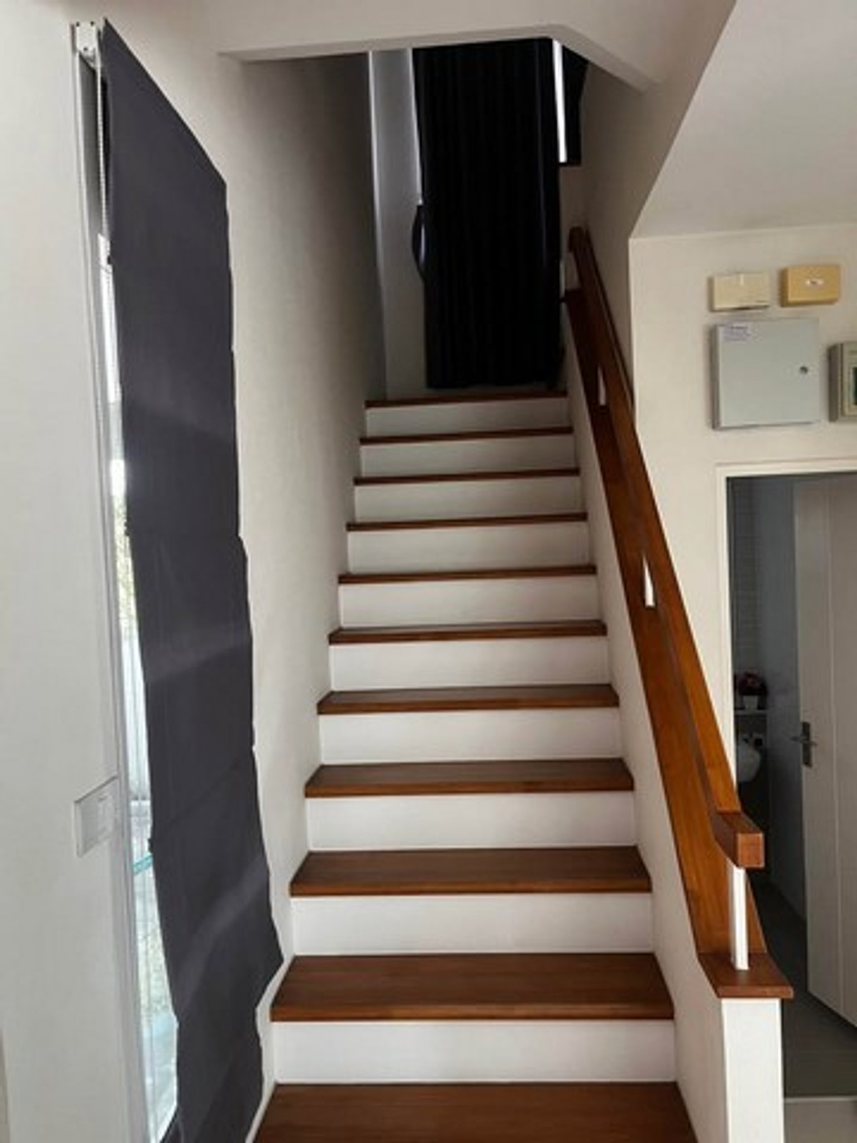 ให้เช่าบ้านนวมินทร์ รามอินทรา : HR3265ให้เช่าบ้านเดี่ยวพร้อมอยู่ มัณฑนา เลค วัชรพล (Mantana Lake Watcharapol) ใช้ชีวิตพักผ่อนริมทะเลสาบ พื้นที่กว้าง จอดรถได้สูงสุด 4 คัน พร้อมฟรี WiFi