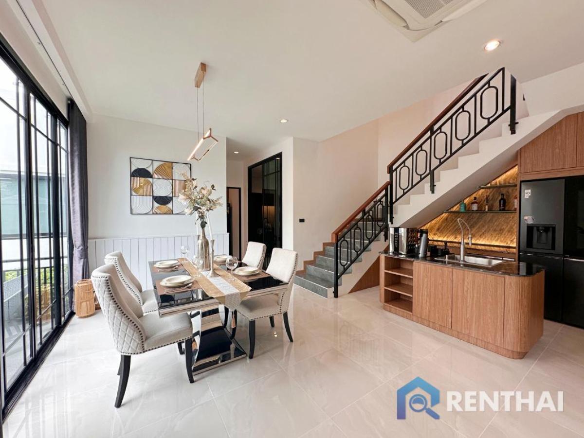 For SaleTownhomePattaya, Bangsaen, Chonburi : Glam Boonsampan 6 – Premium 2-Storey Semi-Detached Homes in Central Pattaya