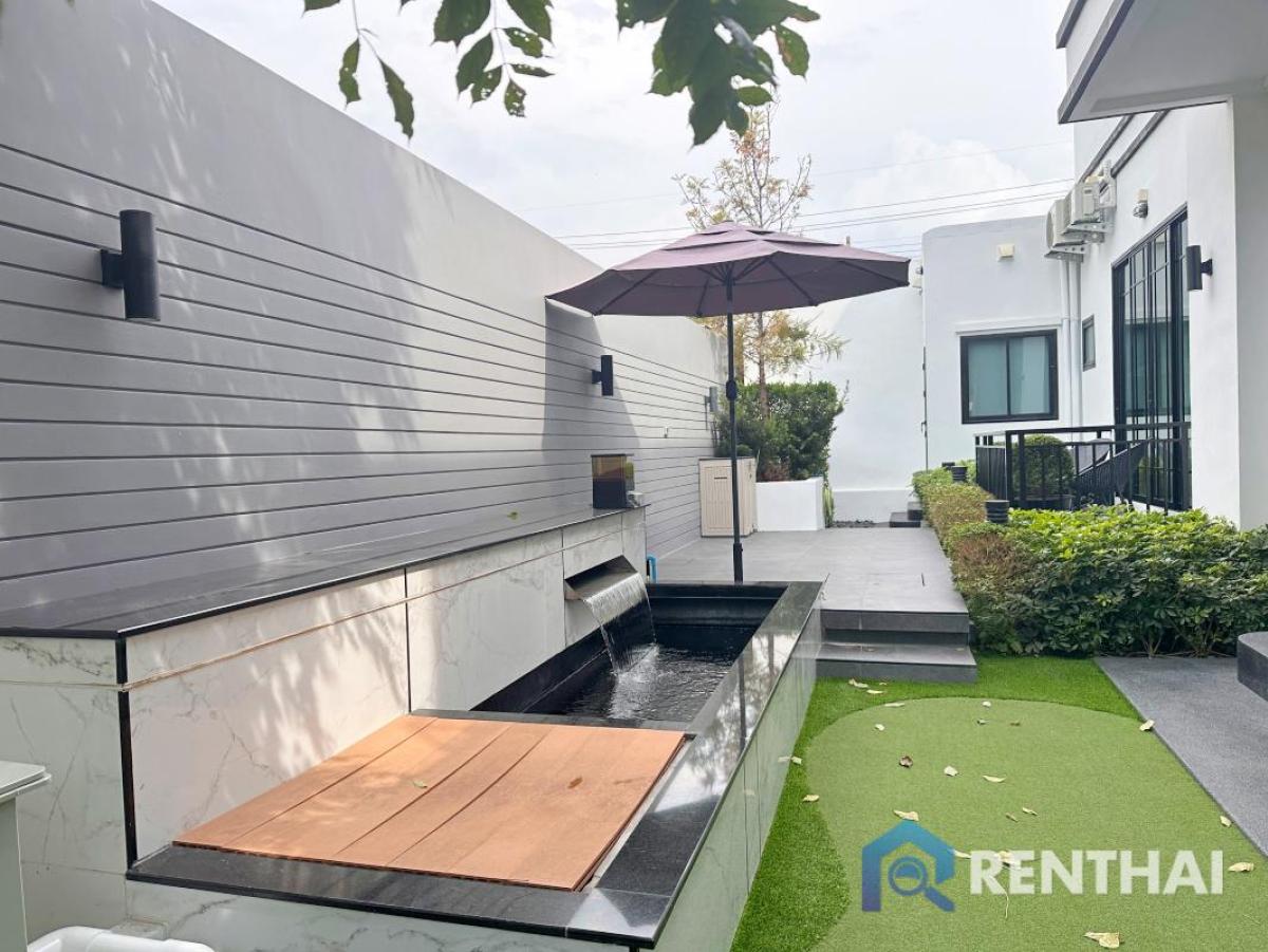 For SaleTownhomePattaya, Bangsaen, Chonburi : Glam Boonsampan 6 – Premium 2-Storey Semi-Detached Homes in Central Pattaya