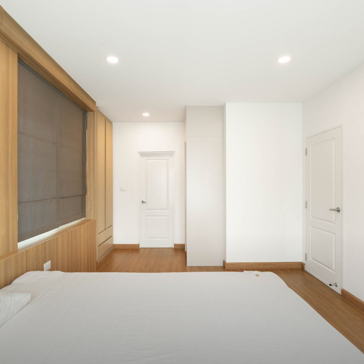 For SaleHouseBang kae, Phetkasem : Brand new house, prime location on Kanlapaphruek Road. Free furniture! Best price in the project.