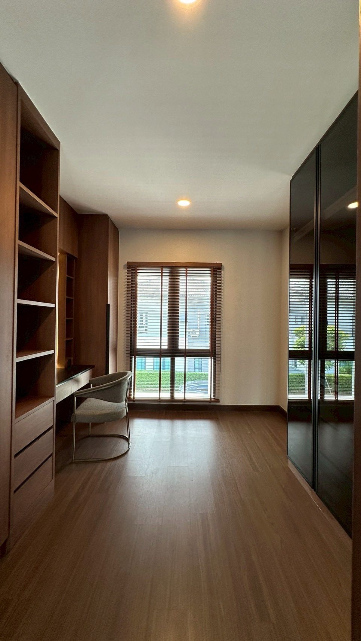 ให้เช่าบ้านบางนา แบริ่ง ลาซาล : ปล่อยเช่าบ้านเดี่ยวหรู 2ชั้น ใหม่แกะกล่อง✨ติดMega บางนา : โครงการ The City Bangna : ดีไซน์สวย เพดานสูงโปร่ง พร้อมห้องแม่บ้าน