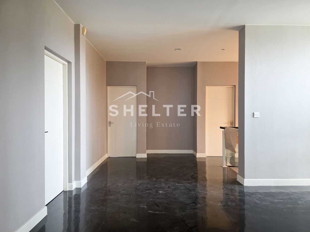 For SaleHousePattanakan, Srinakarin : Single house near the BTS, both yellow and orange. Can connect to both Srinakarin-Pattanakarn-Rama 9 Samitivej Hospital, ABAC University International School🚃