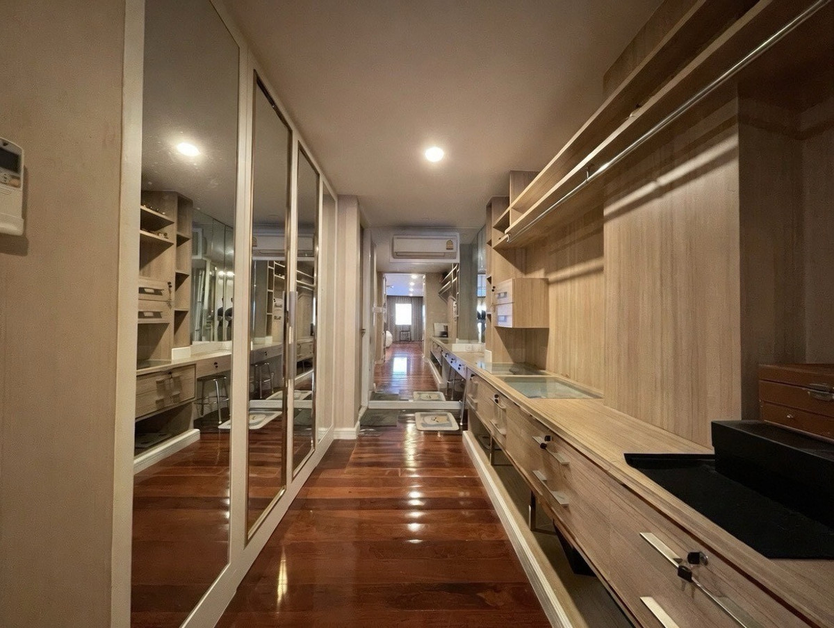 ให้เช่าคอนโดเยาวราช บางลำพู : ให้เช่า ห้องใหญ่ 166 ตร.ม. ชั้น 5 @ ย่านป้อมปราบศัตรูพ่าย สวนมะลิเซ็นเตอร์ (ใกล้ถนนวรจักร / เยาวราช / สำเพ็ง)