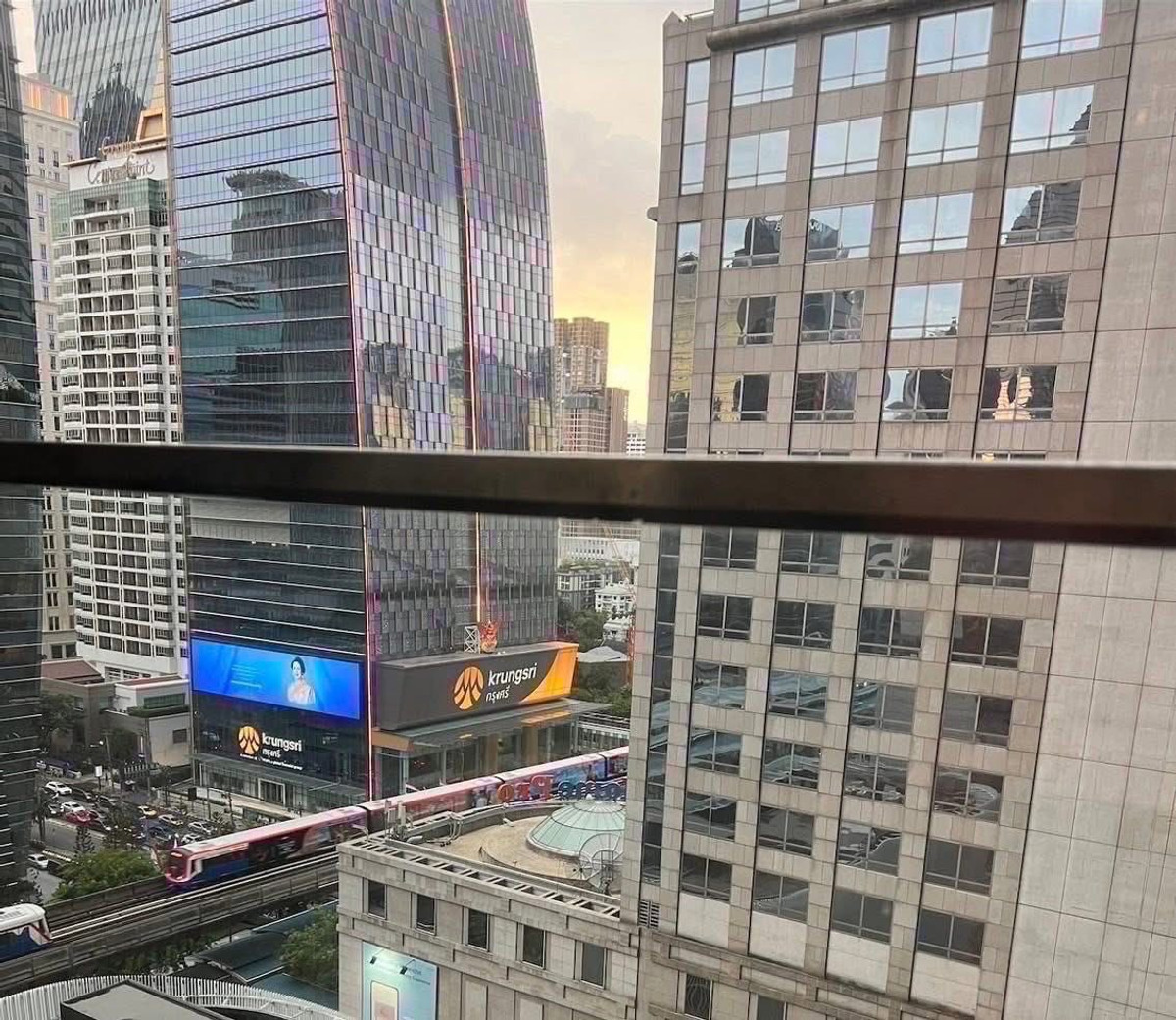 ขายคอนโดวิทยุ ชิดลม หลังสวน : Noble Ploenchit / 1 Bedroom (FOR SALE), โนเบิล เพลินจิต / 1 ห้องนอน (ขาย) BJ005