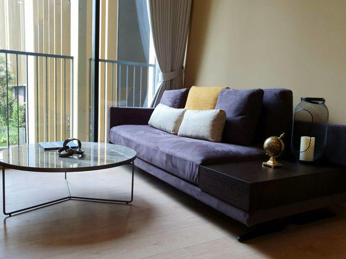 ขายคอนโดสุขุมวิท อโศก ทองหล่อ : Noble BE19 Sukhumvit / 1 Bedroom (SALE WITH TENENT), โนเบิล บีไนน์ทีน สุขุมวิท / 1 ห้องนอน (ขายพร้อมผู้เช่า) BJ028 