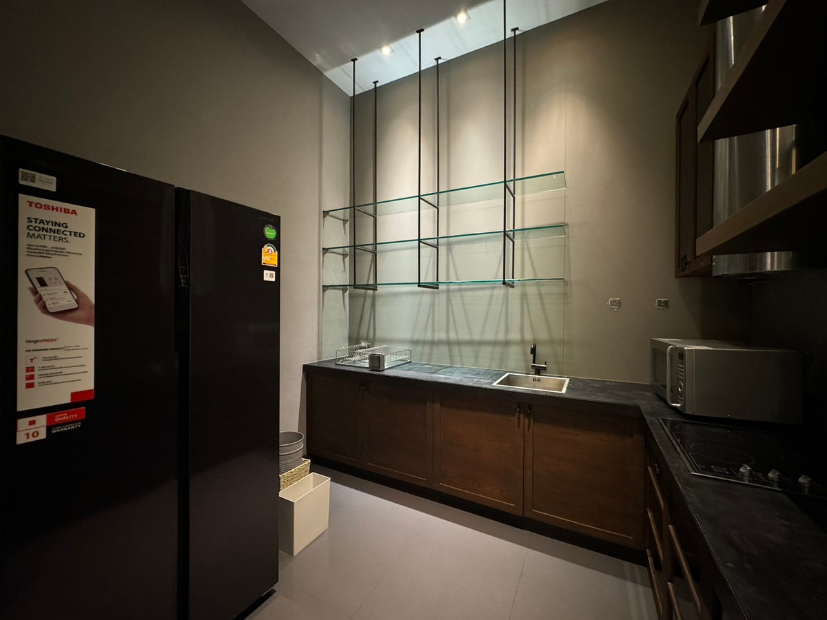 For RentCondoWitthayu, Chidlom, Langsuan, Ploenchit : The Crest Ruamrudee / 3 Bedrooms (FOR RENT), The Crest Ruamrudee / 3 bedrooms (for rent) BJ042