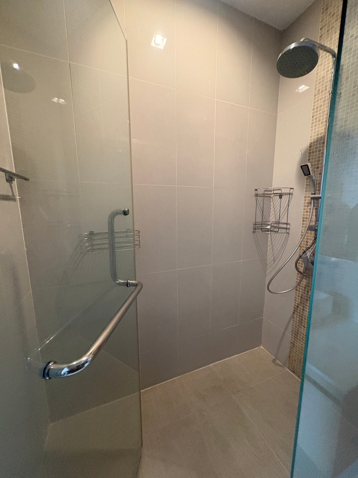 ให้เช่าคอนโดพระราม 9 เพชรบุรีตัดใหม่ RCA : ⚡️ถูกสุดในตึก⚡️Q Asoke 🔥2B1B48 Sqm🔥30,000เท่านั้น สนใจติดต่อพัตเตอร์ 0928895628 line:plustor_ss