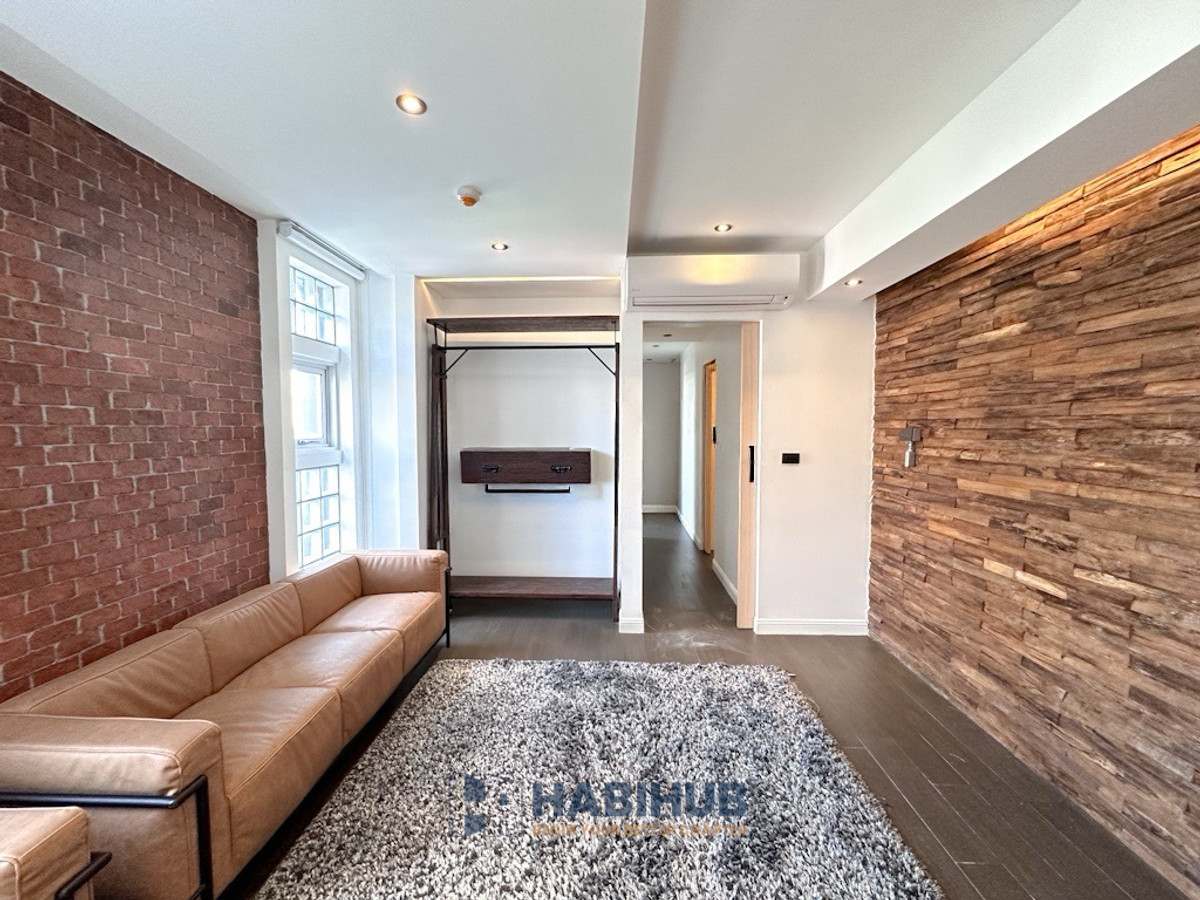 For SaleCondoOnnut, Udomsuk : 🏠✨ Penthouse Condominium 3 | 4 Bedroom Duplex Condo for Sale (HBH-HL-23)