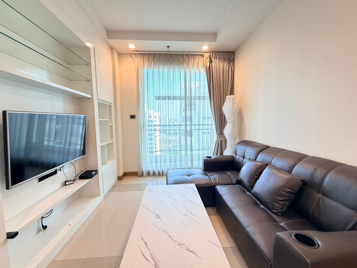For RentCondoRama9, Petchburi, RCA : For rent!! Condo near MRT Cultural Center | Supalai Wellington | 1 bedroom, fully furnished, ready to move in, near Central Rama 9.