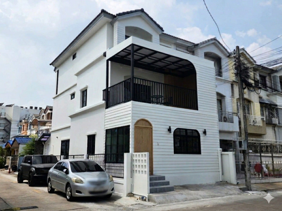 ขายทาวน์โฮมพัฒนาการ ศรีนครินทร์ : บ้านกลางเมือง พระราม 9 ซอย 43 / 4 ห้องนอน (ขาย), Baan Klang Muang Rama 9 Soi 43  / 4 Bedrooms (FOR SALE) JANE024