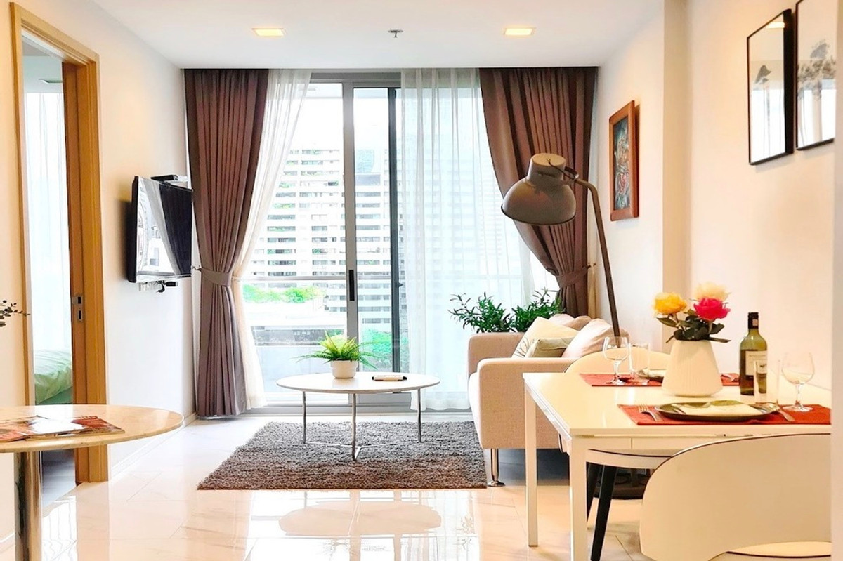 ขายคอนโดนานา : 🔥 ขายพร้อมผู้เช่า !! ห้องขนาดใหญ่ !!🔥 Code C20230104715..........Hyde Sukhumvit 11, 2 ห้องนอน, 2 ห้องน้ำ, แต่งครบ, ราคาพิเศษ!!📣📣