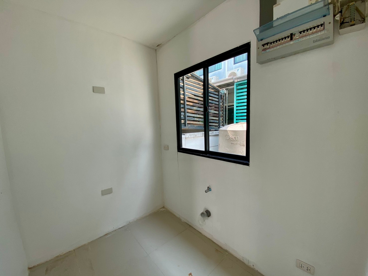 ขายทาวน์โฮมรามคำแหง หัวหมาก : ขายทาวน์โฮม 3 ชั้น บ้านกลางเมือง พระราม 9–รามคำแหง | บ้านสภาพใหม่ พร้อมอยู่ | ใกล้ทางด่วนและ Airport Link