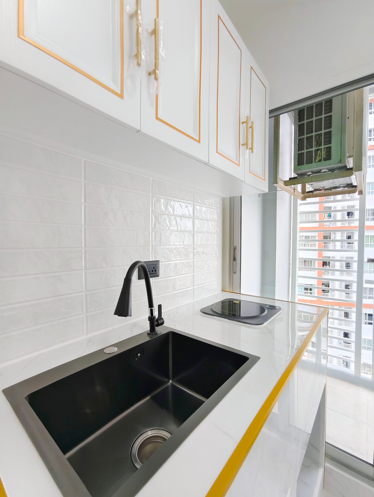 ขายคอนโดราษฎร์บูรณะ สุขสวัสดิ์ : ขายไอวี่ ริเวอร์ คอนโด (Ivy River Condo) รีโนเวทใหม่ ริมแม่น้ำเจ้าพระยา เขตราษฎร์บูรณะ กทม. 