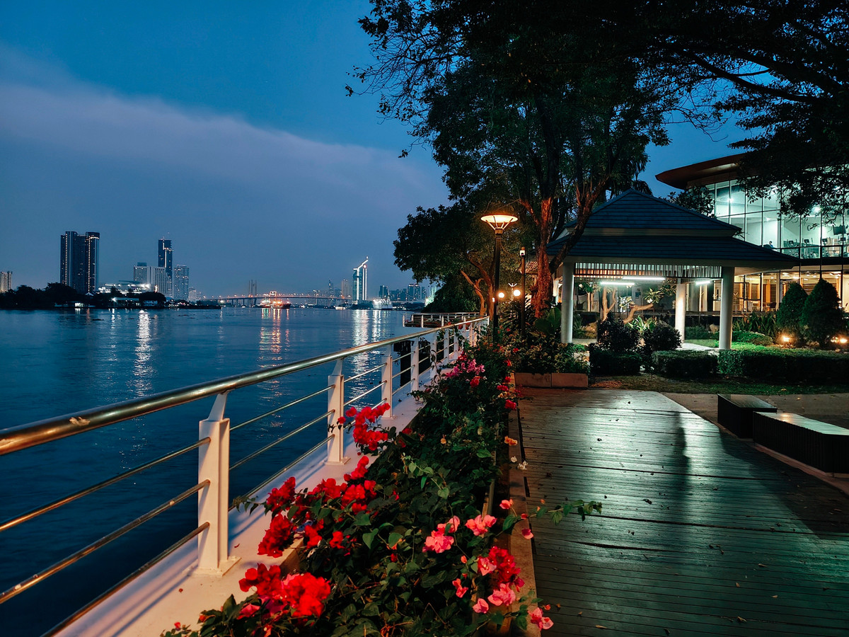 ขายคอนโดราษฎร์บูรณะ สุขสวัสดิ์ : ขายไอวี่ ริเวอร์ คอนโด (Ivy River Condo) รีโนเวทใหม่ ริมแม่น้ำเจ้าพระยา เขตราษฎร์บูรณะ กทม. 