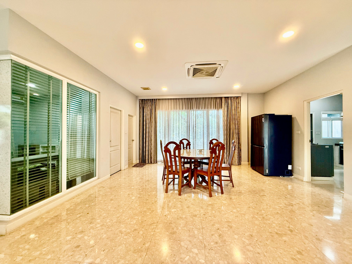 For SaleHousePattanakan, Srinakarin : Luxury Corner House for Sale – Grand Bangkok Boulevard Rama 9–Srinakarin