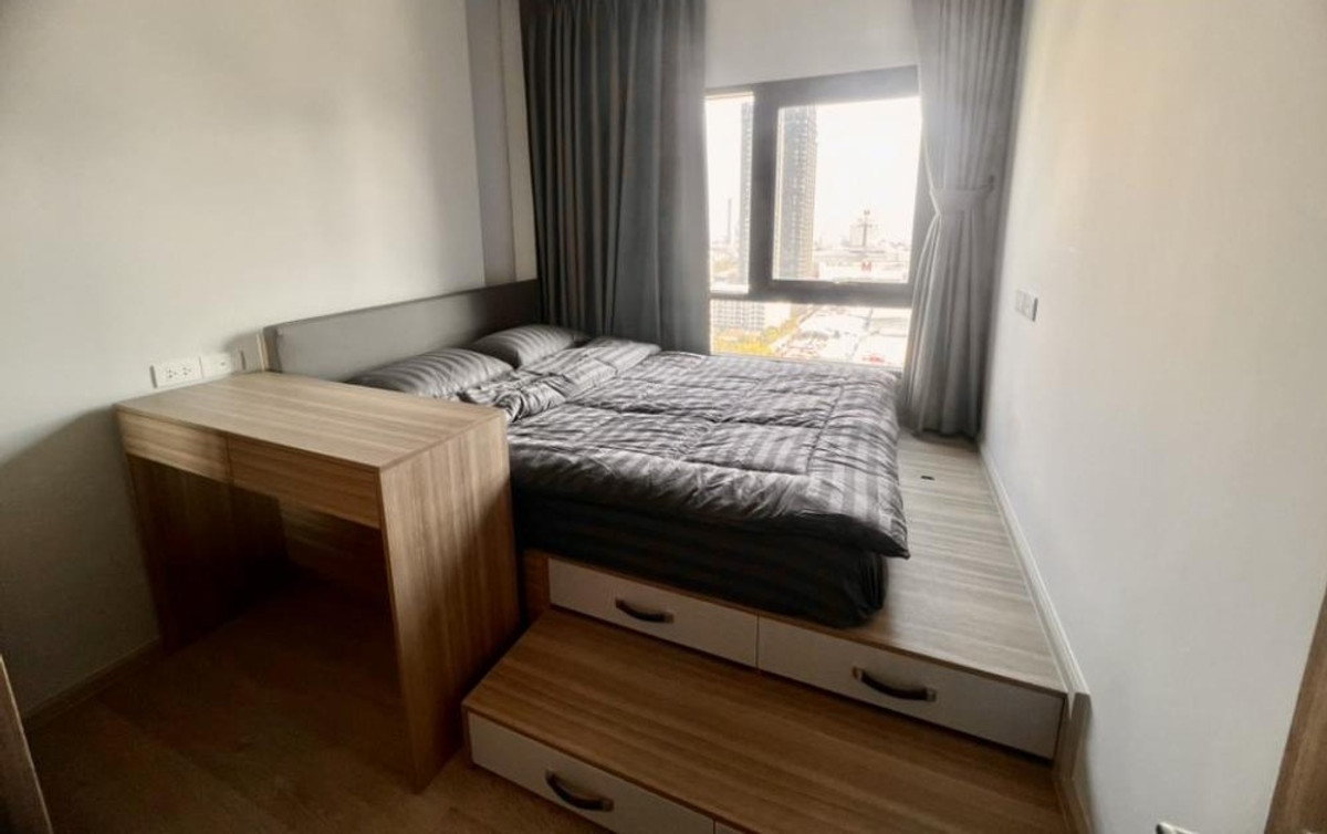 For RentCondoThaphra, Talat Phlu, Wutthakat : For Rent ✨ Altitude Unicorn Sathorn - Thapra ✨ Fully furnished with appliances, near BTS.