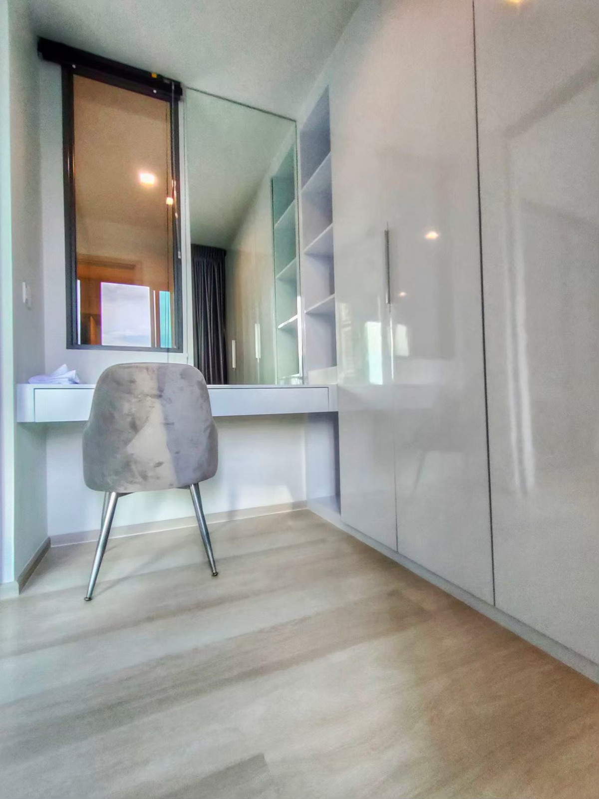 For RentCondoWitthayu, Chidlom, Langsuan, Ploenchit : ✨🌹Life One Wireless🌹✨ 1 Bed 1 Bath, Rental 26,000 Baht