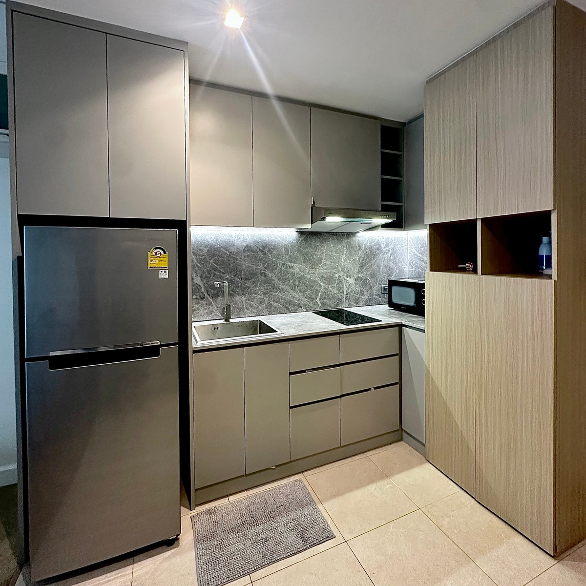 ขายคอนโดสุขุมวิท อโศก ทองหล่อ : Grand Park View Asoke / 2 Bedrooms (FOR SALE), แกรนด์พาร์ควิว อโศก / 2 ห้องนอน (ขาย) BJ001