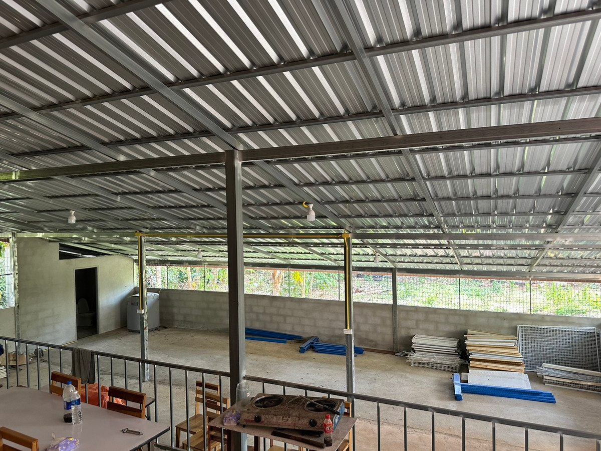 ขายบ้านสกลนคร : ขายบ้านเดี่ยวชั้นเดียว สไตล์บ้านสวน จ.สกลนคร