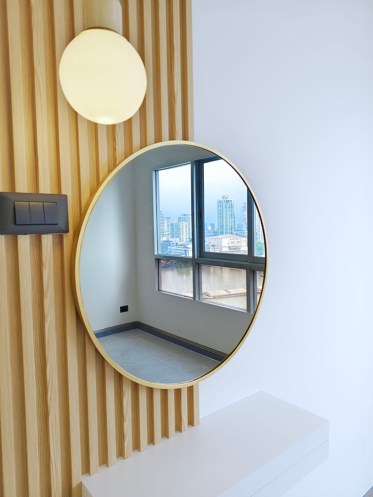 ขายคอนโดราษฎร์บูรณะ สุขสวัสดิ์ : ขายไอวี่ ริเวอร์ คอนโด (Ivy River Condo) รีโนเวทใหม่ ริมแม่น้ำเจ้าพระยา เขตราษฎร์บูรณะ กทม. 