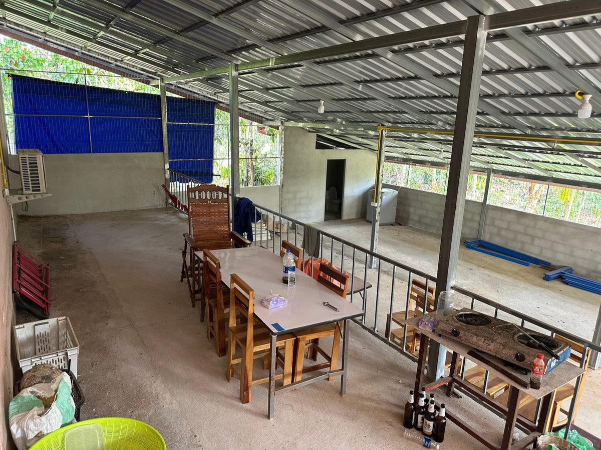 ขายบ้านสกลนคร : ขายบ้านเดี่ยวชั้นเดียว สไตล์บ้านสวน จ.สกลนคร